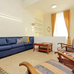 Appartement Elegant In The Heart Of Rome-navona Area, Rome